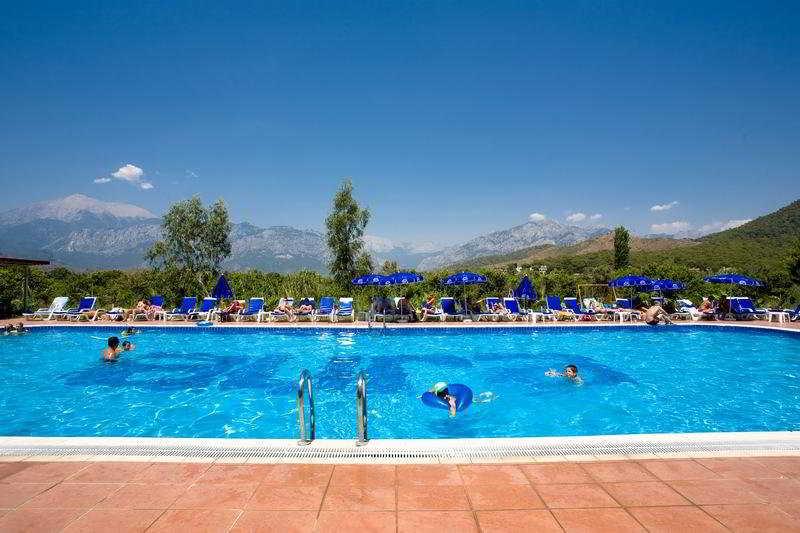 Aura Resort Hotel Гьойнюк Екстер'єр фото