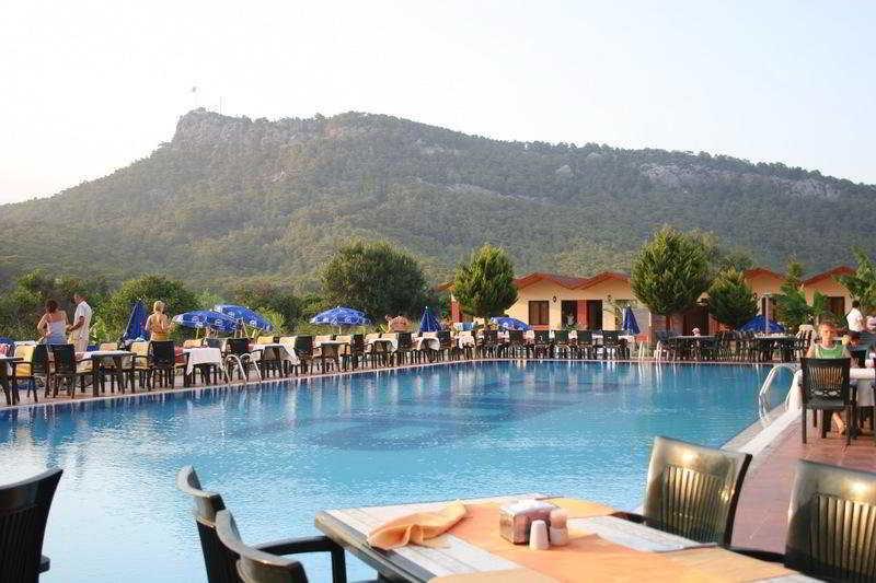 Aura Resort Hotel Гьойнюк Екстер'єр фото